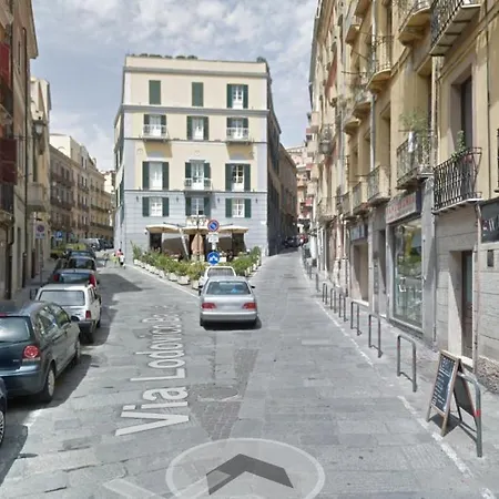 Casa Alla Marina Del Porto Di * Cagliari
