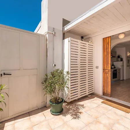 Casa Alla Marina Del Porto Di Apartment Cagliari